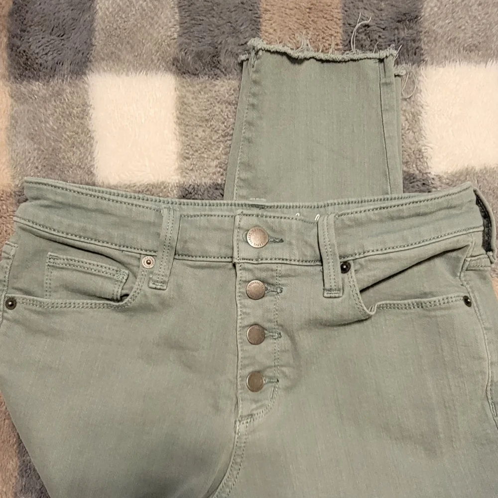Jeans - Picture 4 of 4